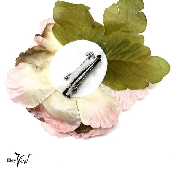 Pink Flower Hair Clip Pin 5" Across - Hey Viv - Picture 3 of 4